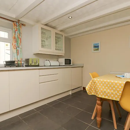 Holiday home Scrumpy Helston