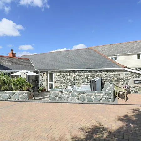 Scrumpy Holiday home